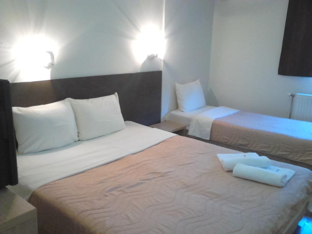 Hotel Prenociste Konstantin 2008 Ni Pokoj fotografie