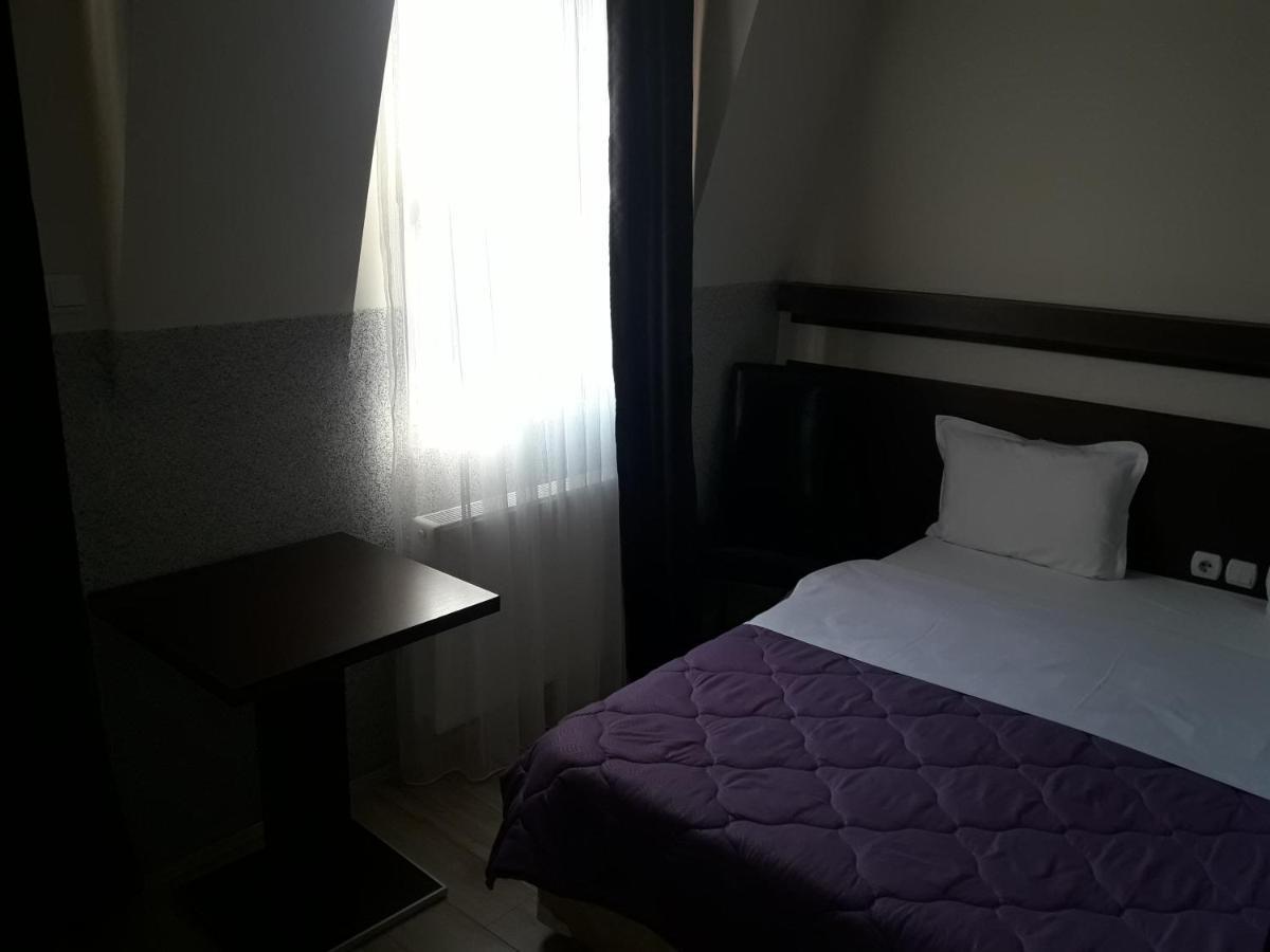 Hotel Prenociste Konstantin 2008 Ni Exteriér fotografie